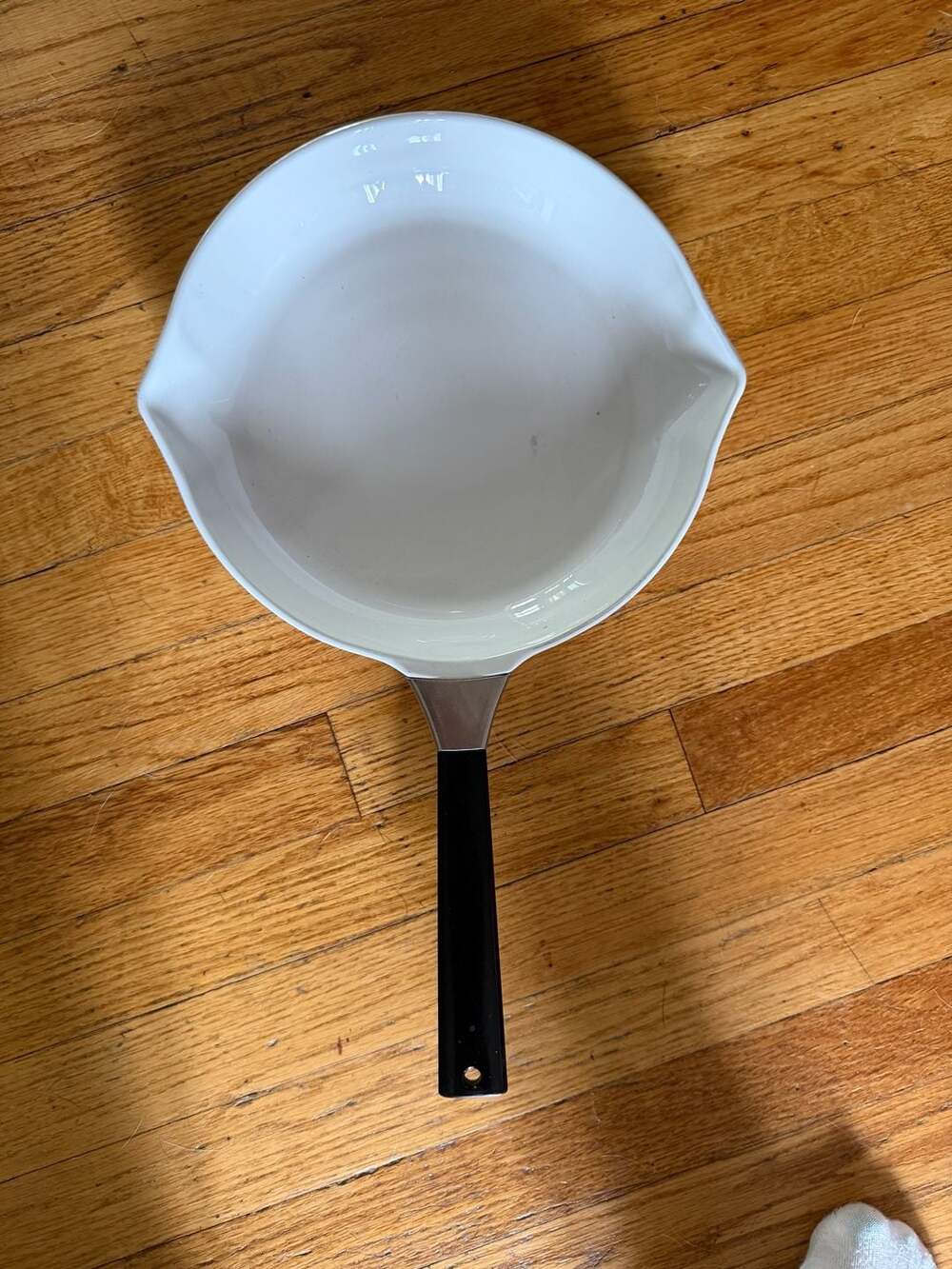 Corning Ware P-910-B 10 Inch Skillet White Pyroceram